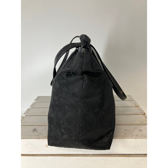 COACH 33475 BLACK NYLON SIGNATURE PRINT WOMENS SHOULDER BAG - Picture 3 of 16